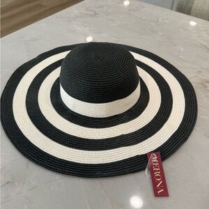 Black and White Striped Sun Hat